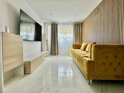 Urban AM by United Renters