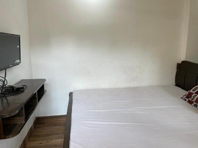 Hotel L P Nivas