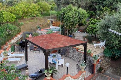 Oasi Della Natura with pool by Local House