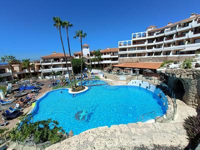 Wonderful apartment with pool and Wi-Fi