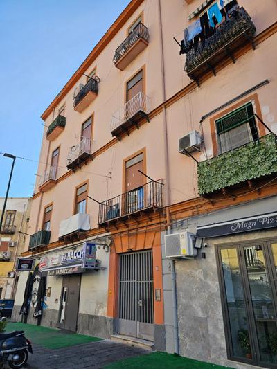 4 Balconi a Carlo III & Garage
