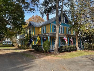 Inn on Fox Meadow - Spacious Victorian Inn, Billede 2