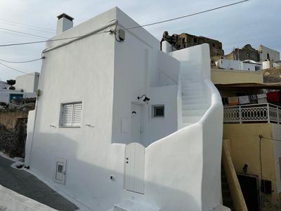 Akrotiri Castle View