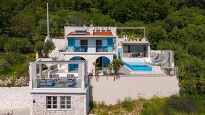 Casa GENI-heated pool, 3 bedrooms, sea views
