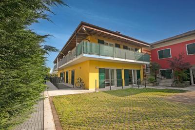 Star Apartment - Happy Rentals