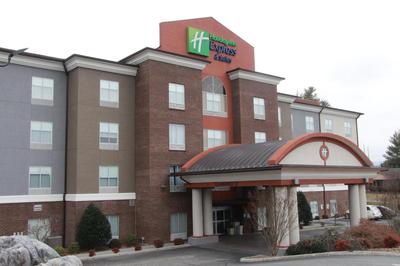 Holiday Inn Express & Suites Wytheville by IHG