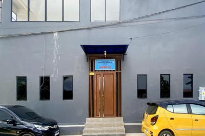 RedDoorz Near Batu Ampar Harbour