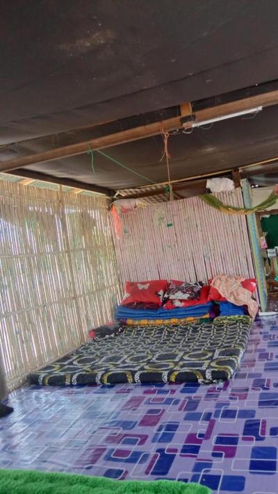 Floating house Tempe Lake