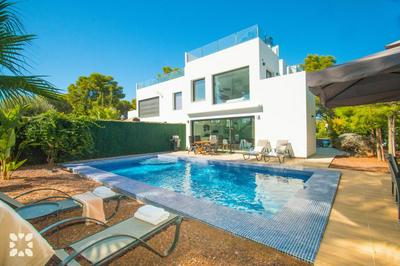 Villa Casa Cap Blanc by Abahana Villas