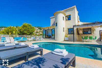 Villa Coral by Abahana Villas