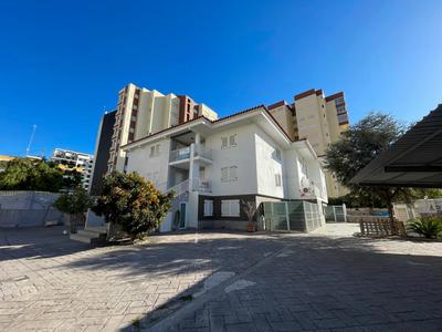 Apartamentos Gandía Centro 3000