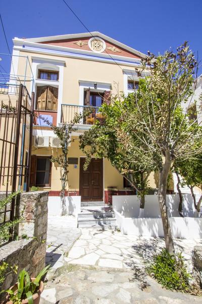 Symi Center Hotel