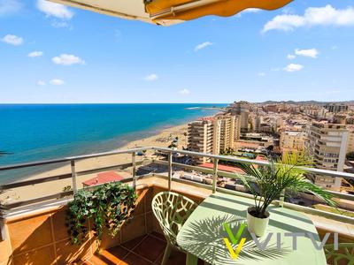 Vitvi Fuengirola -- Ronda3-Planta 16-King Size Bed