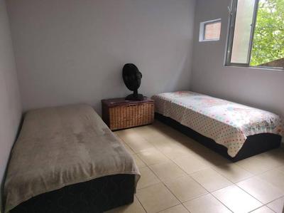 CASA de vila 2 Qts Perto estação