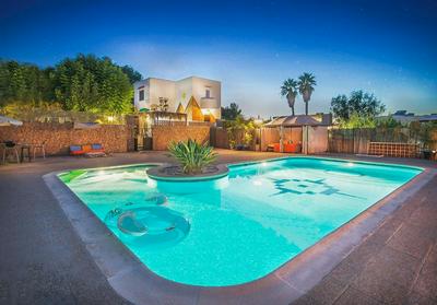 Villa walk to O beach large pool BBQ