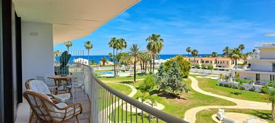 Apartamento junto al mar en Residencial Denia Beach