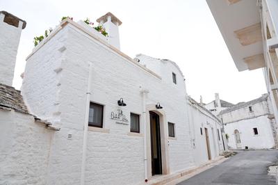 TRULLI OCCHI DI PIETRA HISTORICAL EXPERIENCE