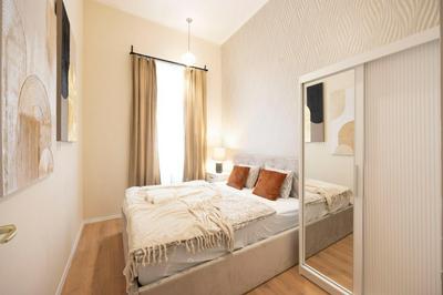 Cozy Boulevard Apartment in the Heart of Budapest