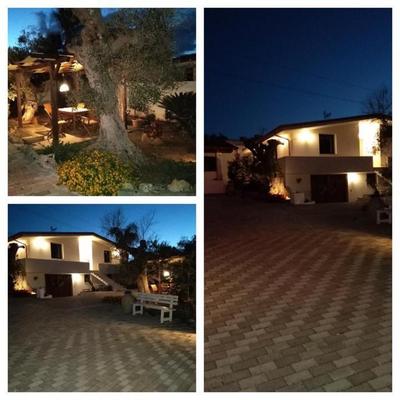 Mery House