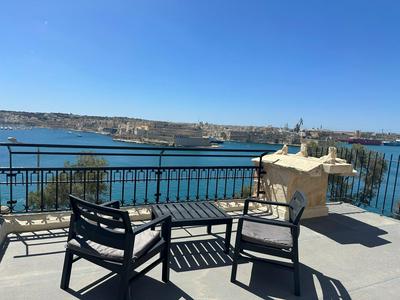79 Sam's Place, Valletta