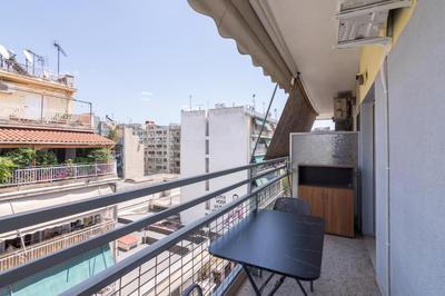 Classic 2BD Apartment