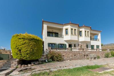 Terra Calma Residence