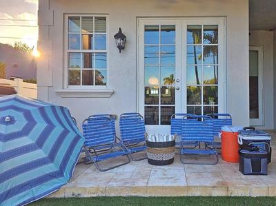 Tarpon River House - Heat Optional Pool - 4 bedrooms - 3 bathrooms - 1 miles to downtown FTL