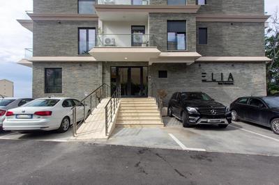 Elia Suites
