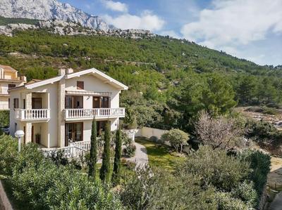 Villa Markota!200m from the SEA!