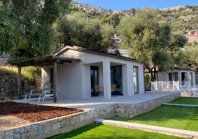 Ibiza style bungalows with sea views in Balzi Rossi
