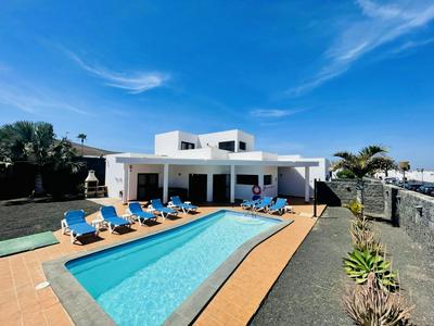 Casa Lily