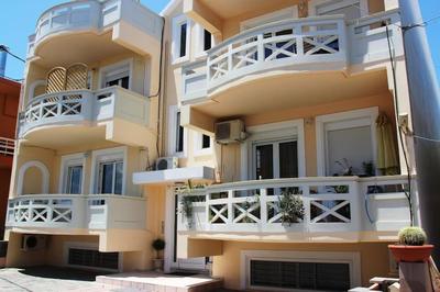 The Blue Studio, 1 min walk from Kalamaki beach