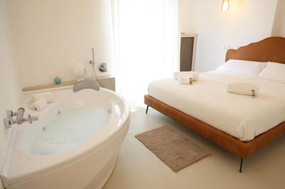 V-HOME V Collection Otranto