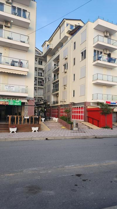 Apartaments Shengjin with sea view