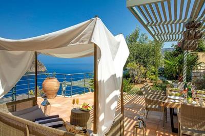 Remarkable Kefalonia Villa Villa Yu Kanda 3 Bedrooms Seafront