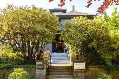 Manor guest house
