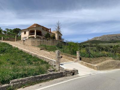 MADONIE Guest House