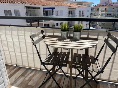 Apartamento 3 hab con parking junto a la playa
