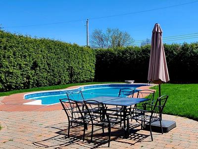 Private Oasis for Ultimate Relaxation