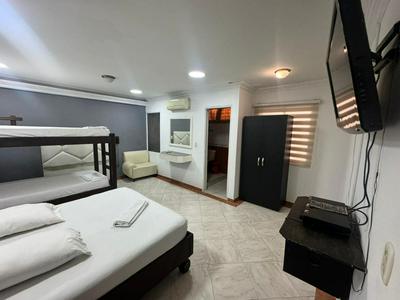 HOTEL PLAZA REAL SUR