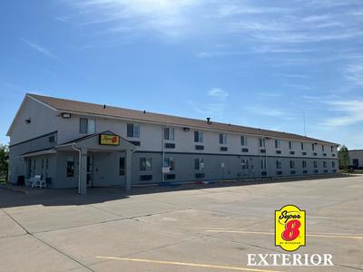 Super 8 by Wyndham Emporia, Photo 2