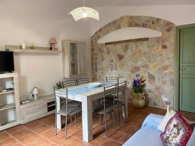 Agosta Guest House
