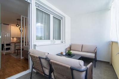 Flexible SelfCheckIns 77 - Zagreb - Garage - Loggia - New