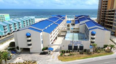 Cozy Studio Suite w/ Pool, Steps to Beach