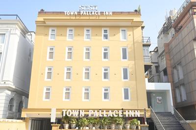 Town Pallace Inn - Hotel in New Delhi