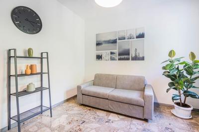 Famileisure Suites near Policlinico & University