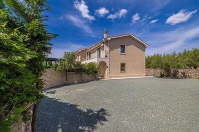 Villa Dijana East