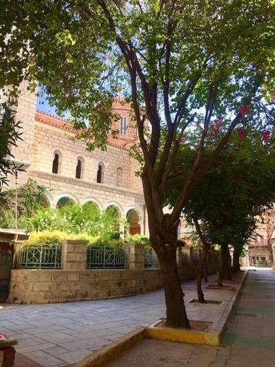 Gorgeous penthouse with green terrace /monastiraki