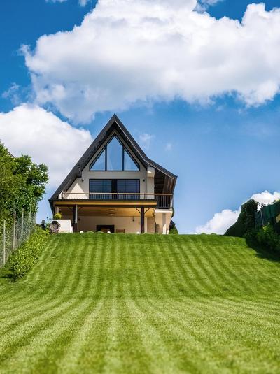 Franc Holiday House With a Spacious Terrace, Hot Tub And Sauna