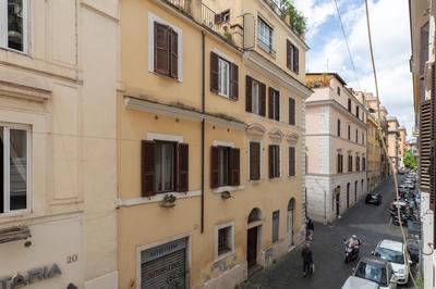 iFlat Comfortable Apartment next to the Vatican